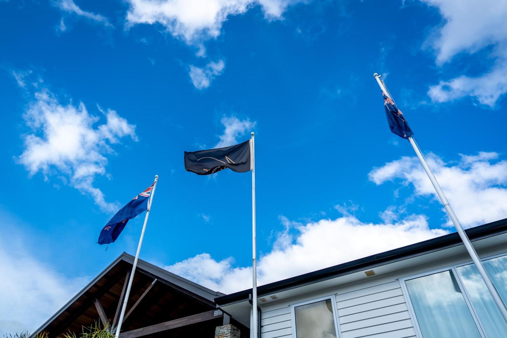Newina Rotorua Hotel Buitenkant foto